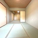 (居間)