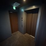 (玄関)