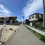 前面道路です。北側から撮影。(周辺)