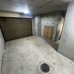 インナーガレージ内にも収納あり☆お掃除用等小物の収納に便利！